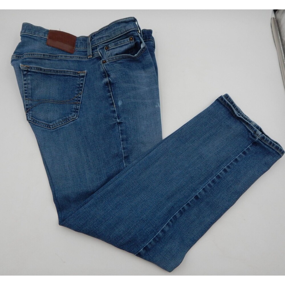 Hollister Classic Straight Epic Flex Mens Jeans 5 Pocket Size 34x30 Medium Wash